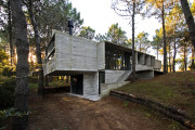 Valeria House