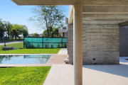 Xiom House