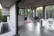 Wein House