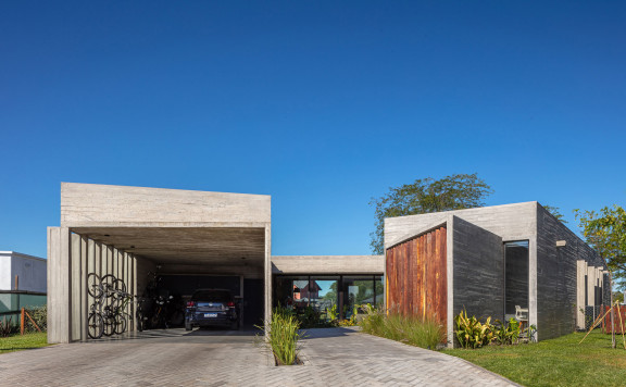 Obra Pau House