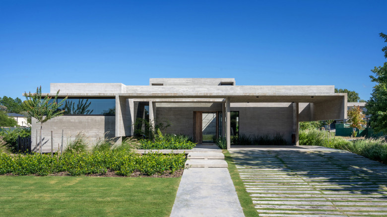 Casa Tres Patios